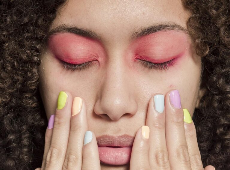 How to Choose Nail Colors That Match Your Skin Tone (The Complete Guide)
